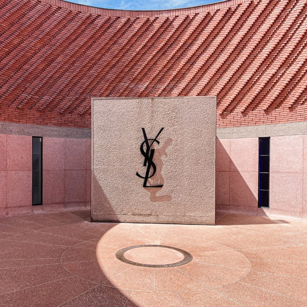 yves saint laurant maroko