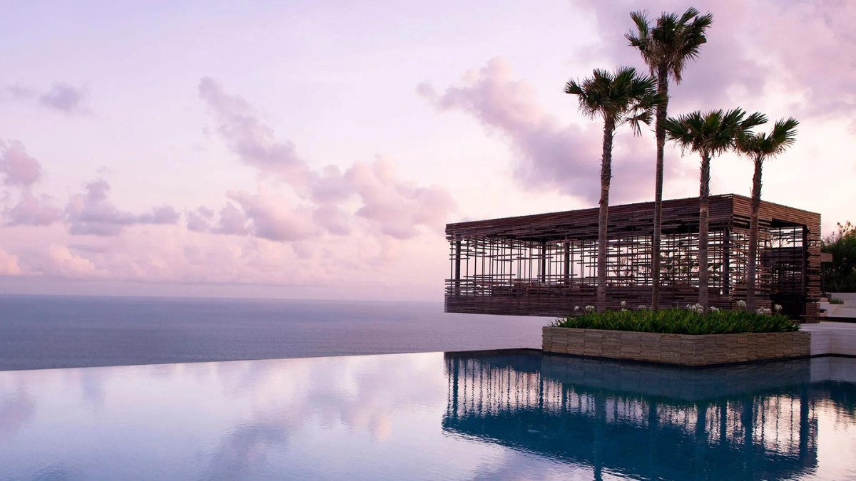 bazen s pogledom bali